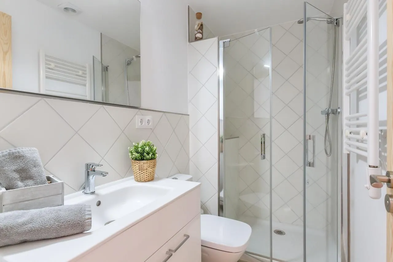 Lets Holidays Fisherman House Tossa de Mar