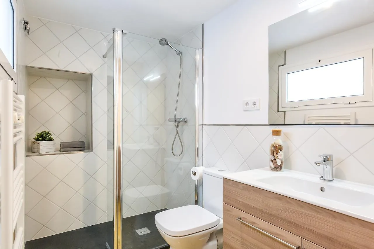 Lets Holidays Fisherman House Tossa de Mar Holiday home